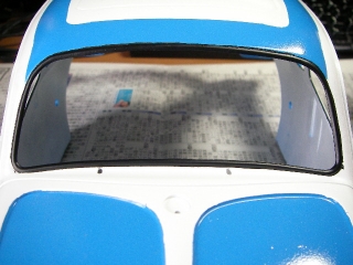ワーゲンオフローダー　窓枠の塗装(筆塗り）２