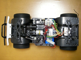 タミヤCC-01ランドクルーザー40 シャーシ完成画像７